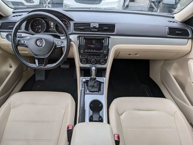 Used 2019 Volkswagen Passat 2.0T Wolfsburg FWD image 14