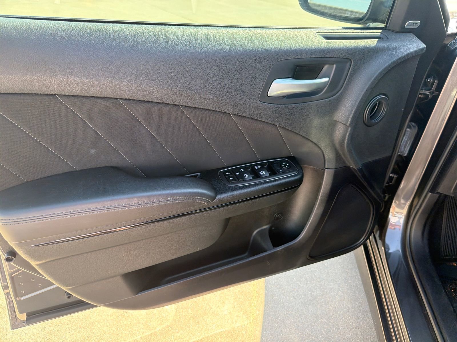 Used 2023 Dodge Charger R/T w/ Blacktop Package RWD image 16