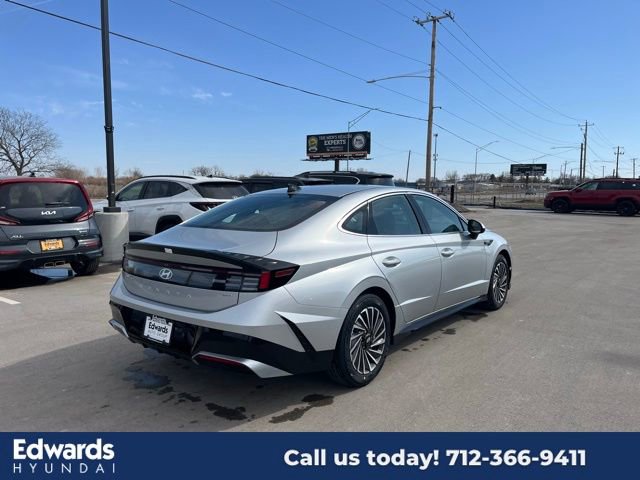 New 2025 Hyundai Sonata SEL image 5