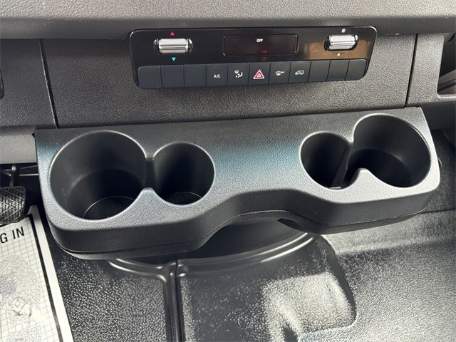 Used 2023 Mercedes-Benz Sprinter 144 Cargo image 21