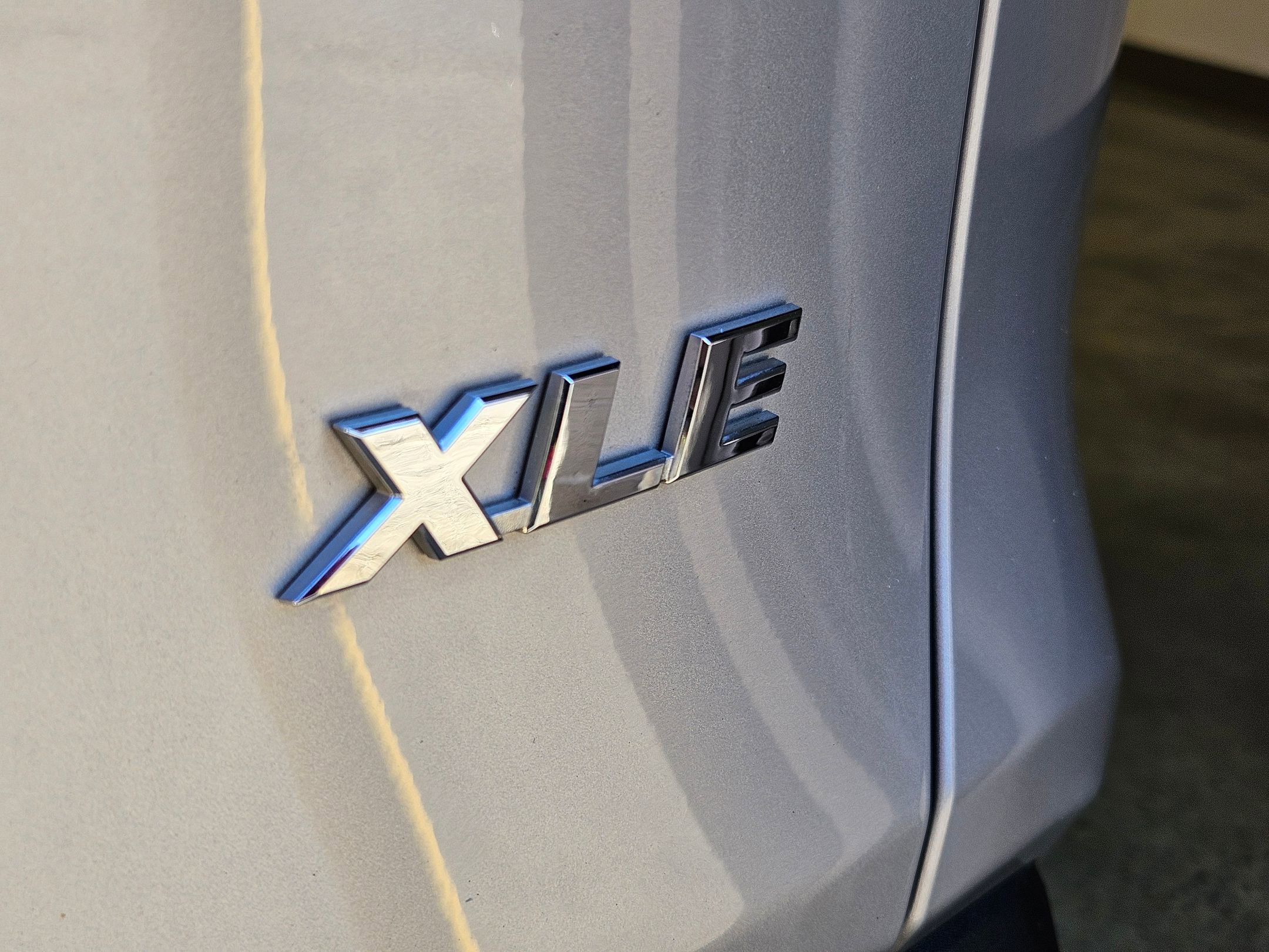 Used 2023 Toyota RAV4 XLE Premium image 37