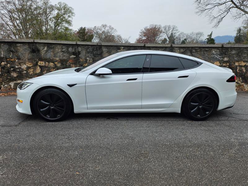 Used 2022 Tesla Model S AWD image 7