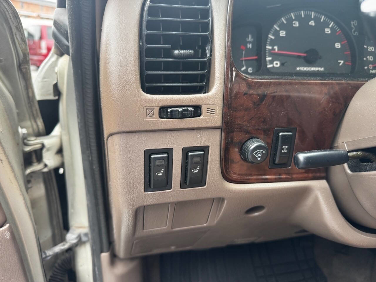 Used 2001 Toyota 4Runner Limited image 19