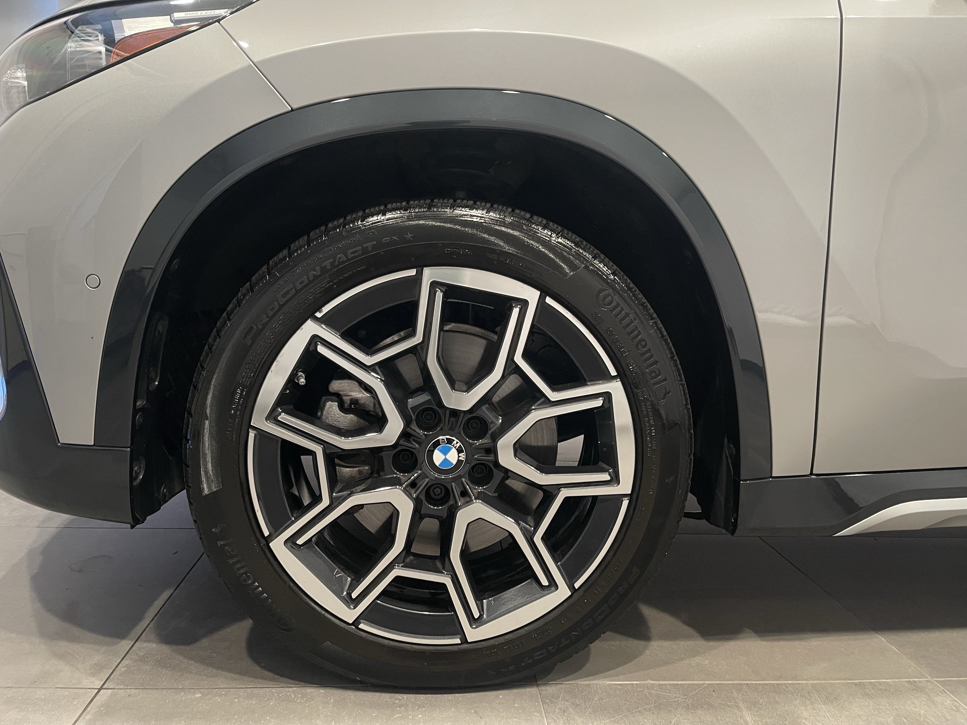 Used 2026 BMW X1 xDrive28i w/ Technology Package AWD/4WD image 7