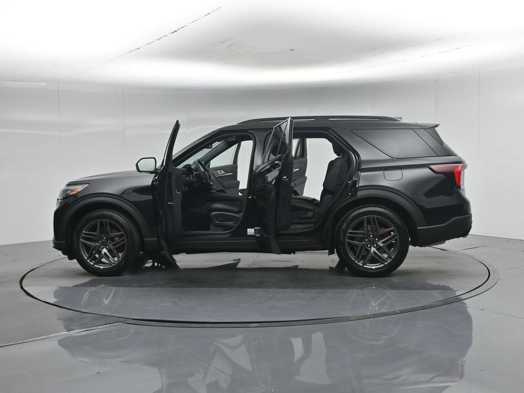 New 2026 Ford Explorer ST RWD image 37