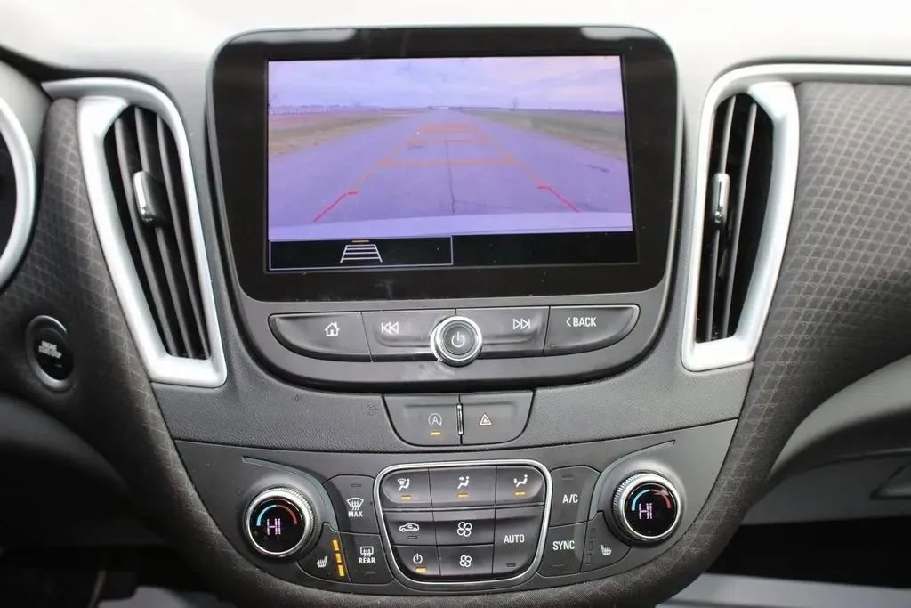 Used 2024 Chevrolet Malibu LS image 15