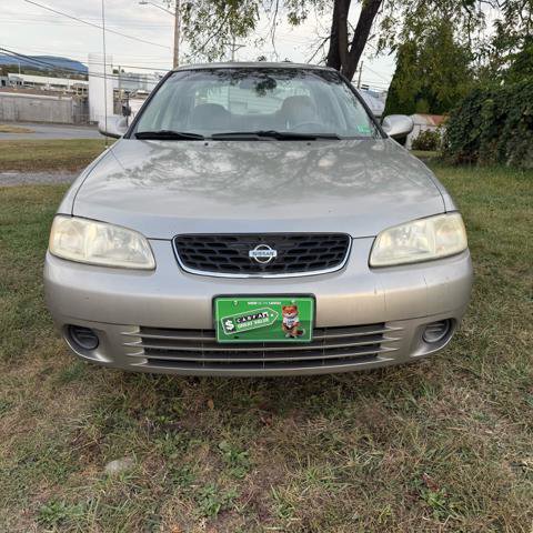 Used 2002 Nissan Sentra GXE image 2