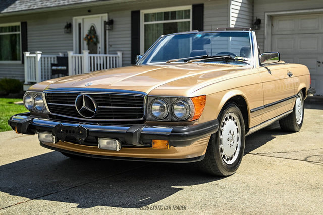 Used 1988 Mercedes-Benz 560 SL image 14