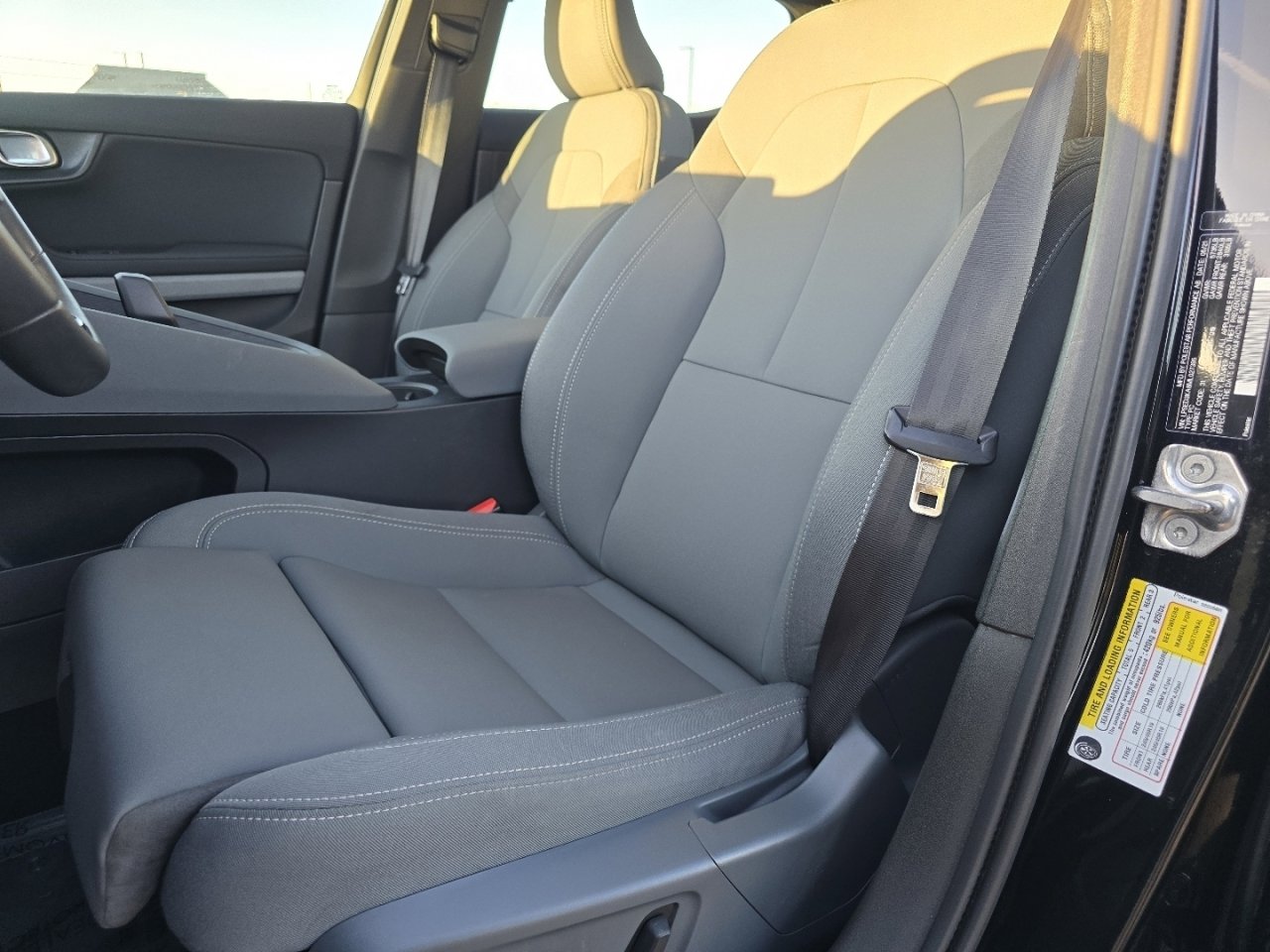 Used 2021 Polestar Polestar 2 image 23