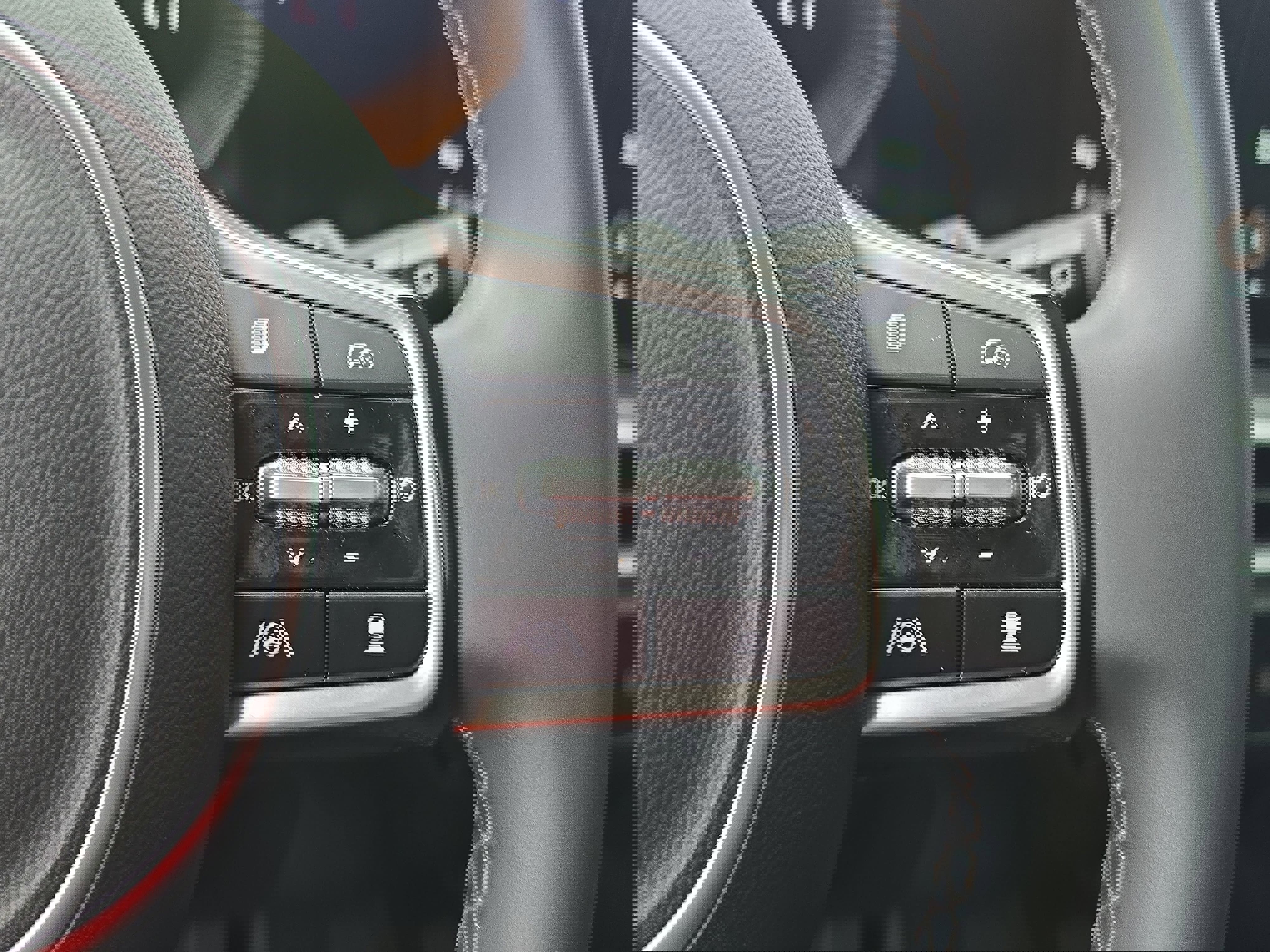 Used 2025 Kia Sorento S w/ Panoramic Sunroof Package image 18