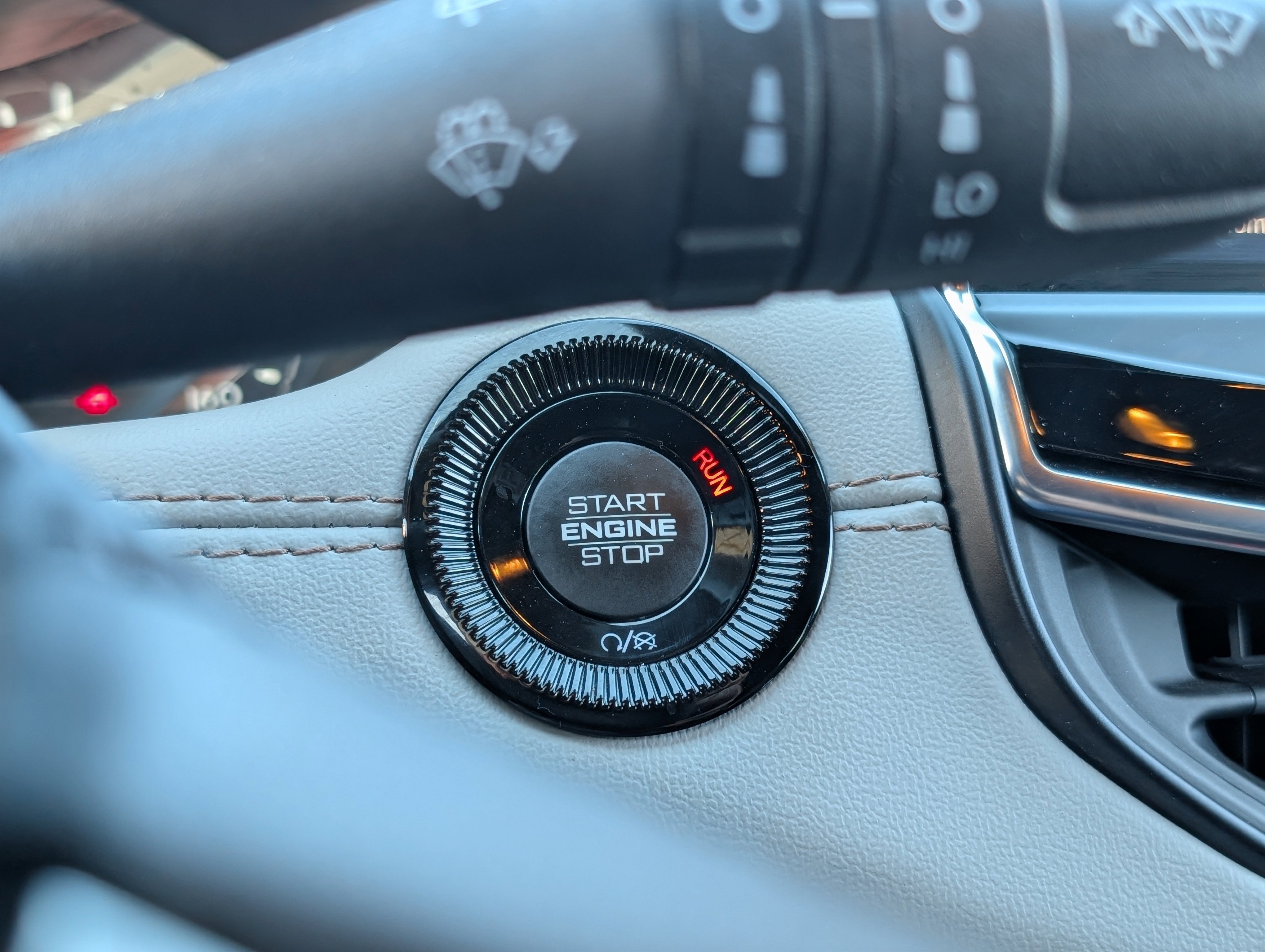 Used 2024 Jeep Compass Limited image 20