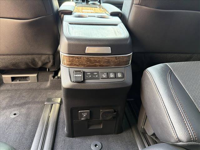 New 2026 Toyota Sienna Platinum AWD/4WD image 22