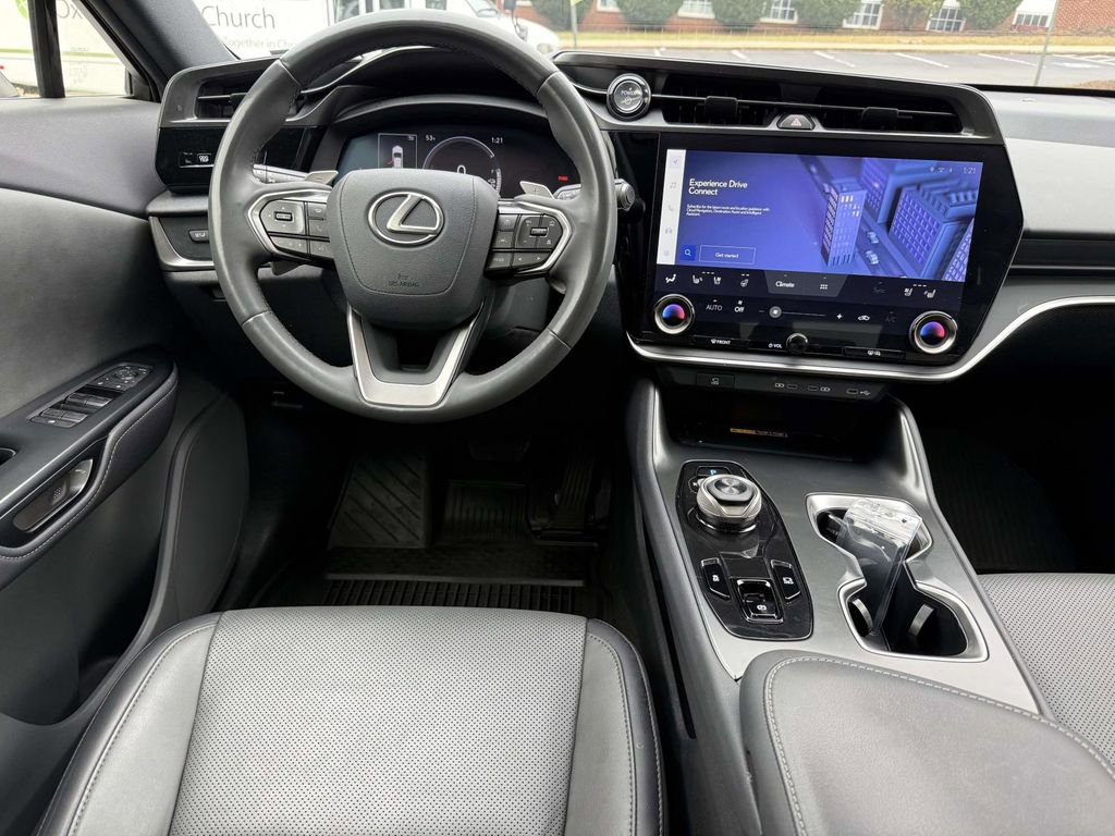 Used 2023 Lexus RZ 450e Premium w/ Accessory Package (2T) image 8