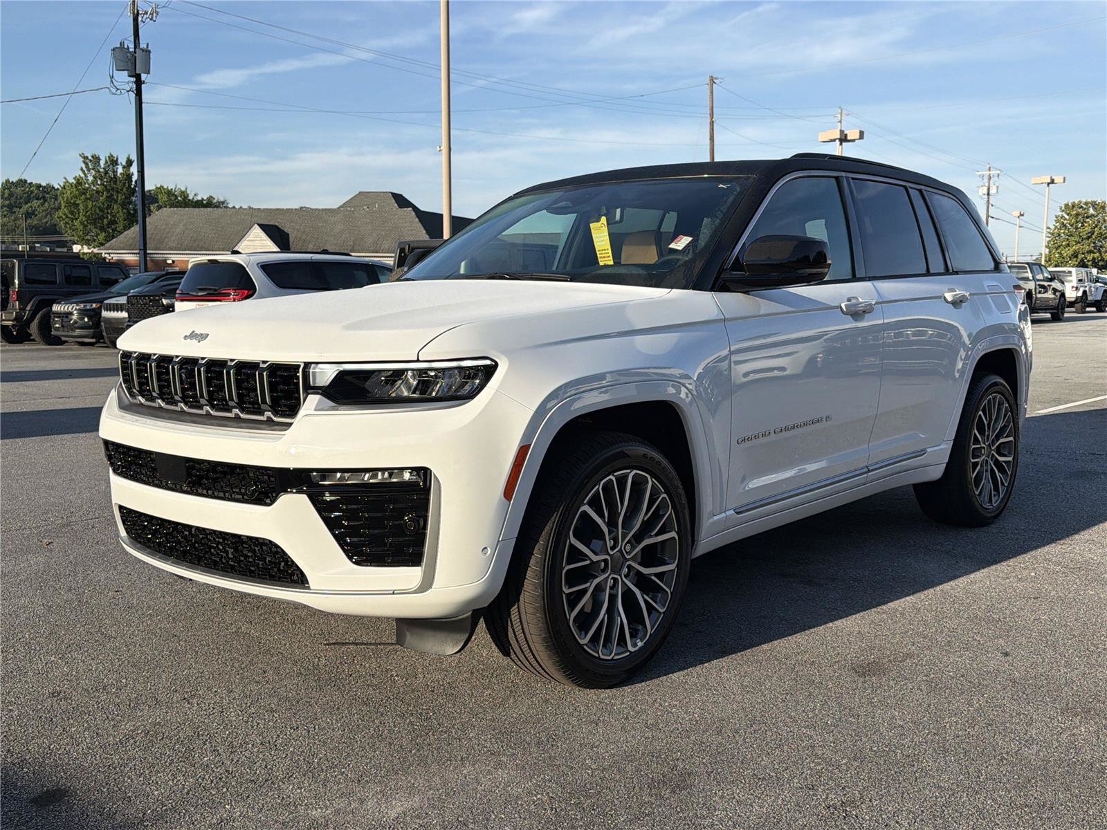 New 2026 Jeep Grand Cherokee Summit AWD/4WD image 2