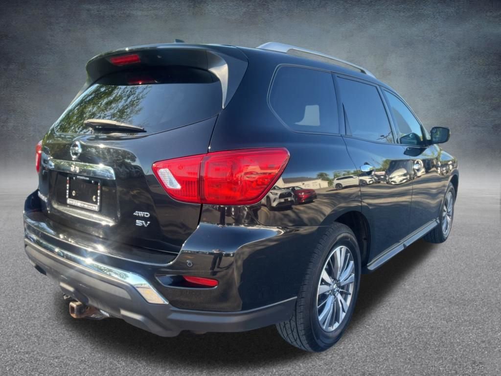 Used 2019 Nissan Pathfinder SV AWD/4WD image 5