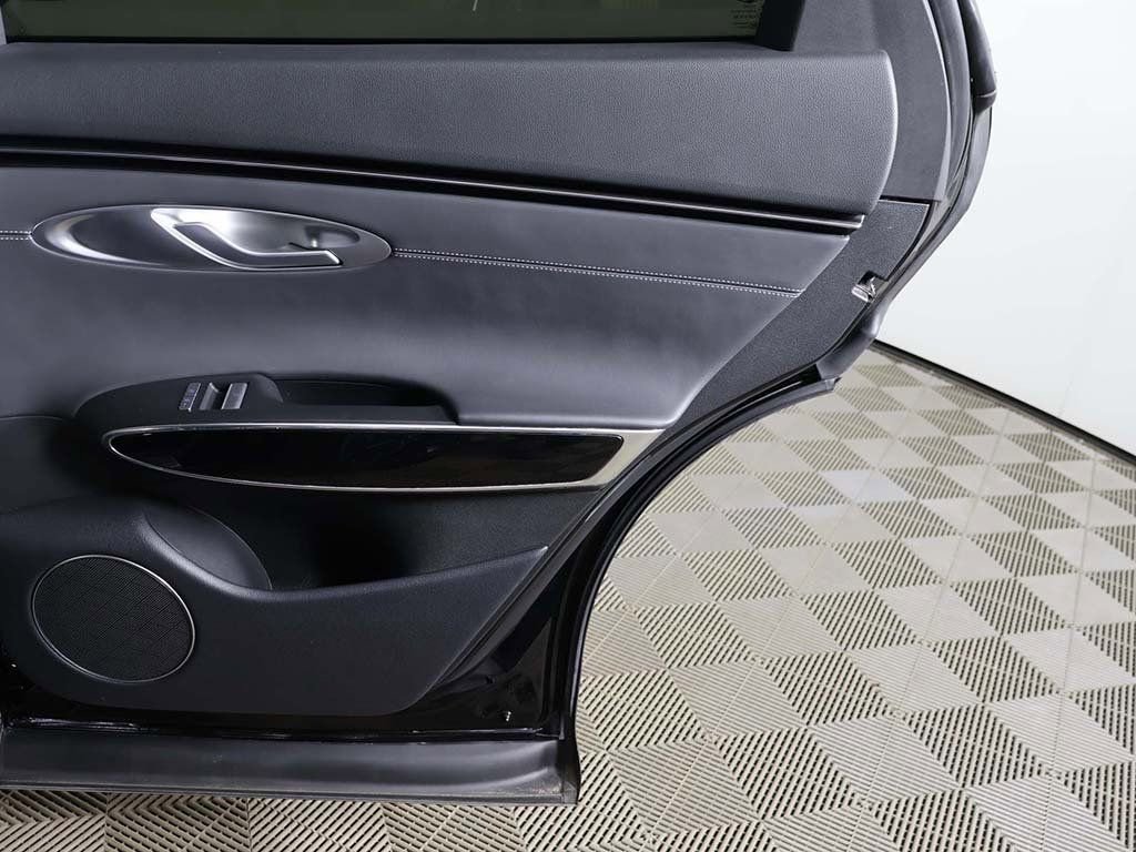 Used 2025 Genesis GV70 2.5T image 24