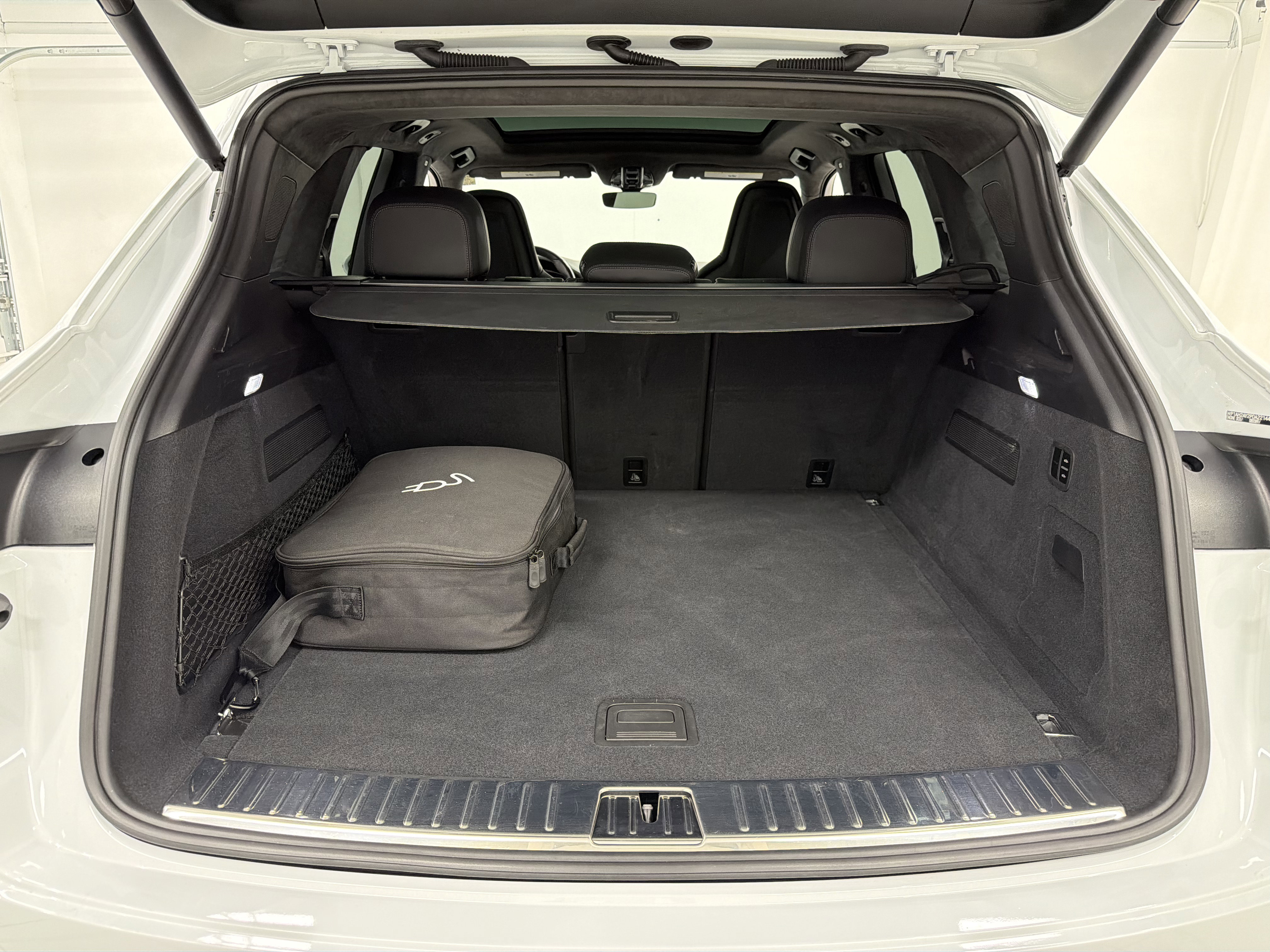 Certified 2023 Porsche Cayenne Turbo S image 65