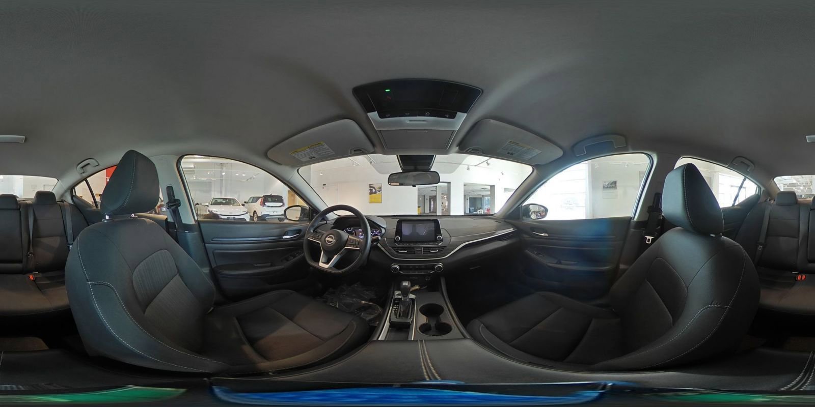 Used 2025 Nissan Altima 2.5 SV image 41