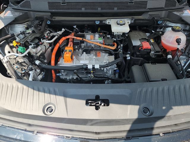 Used 2024 Chevrolet Equinox EV LT FWD image 28