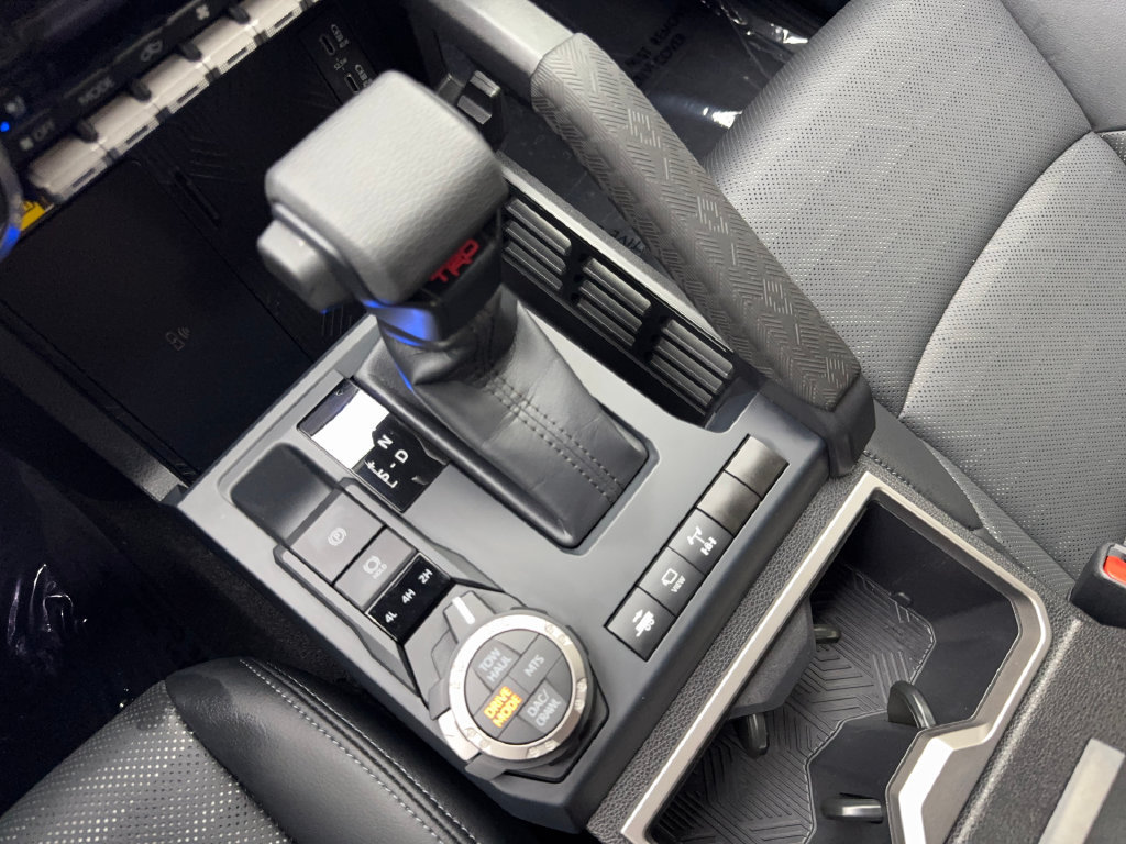 Used 2025 Toyota Tacoma TRD Off-Road w/ TRD Off Road Premium Package AWD/4WD image 70
