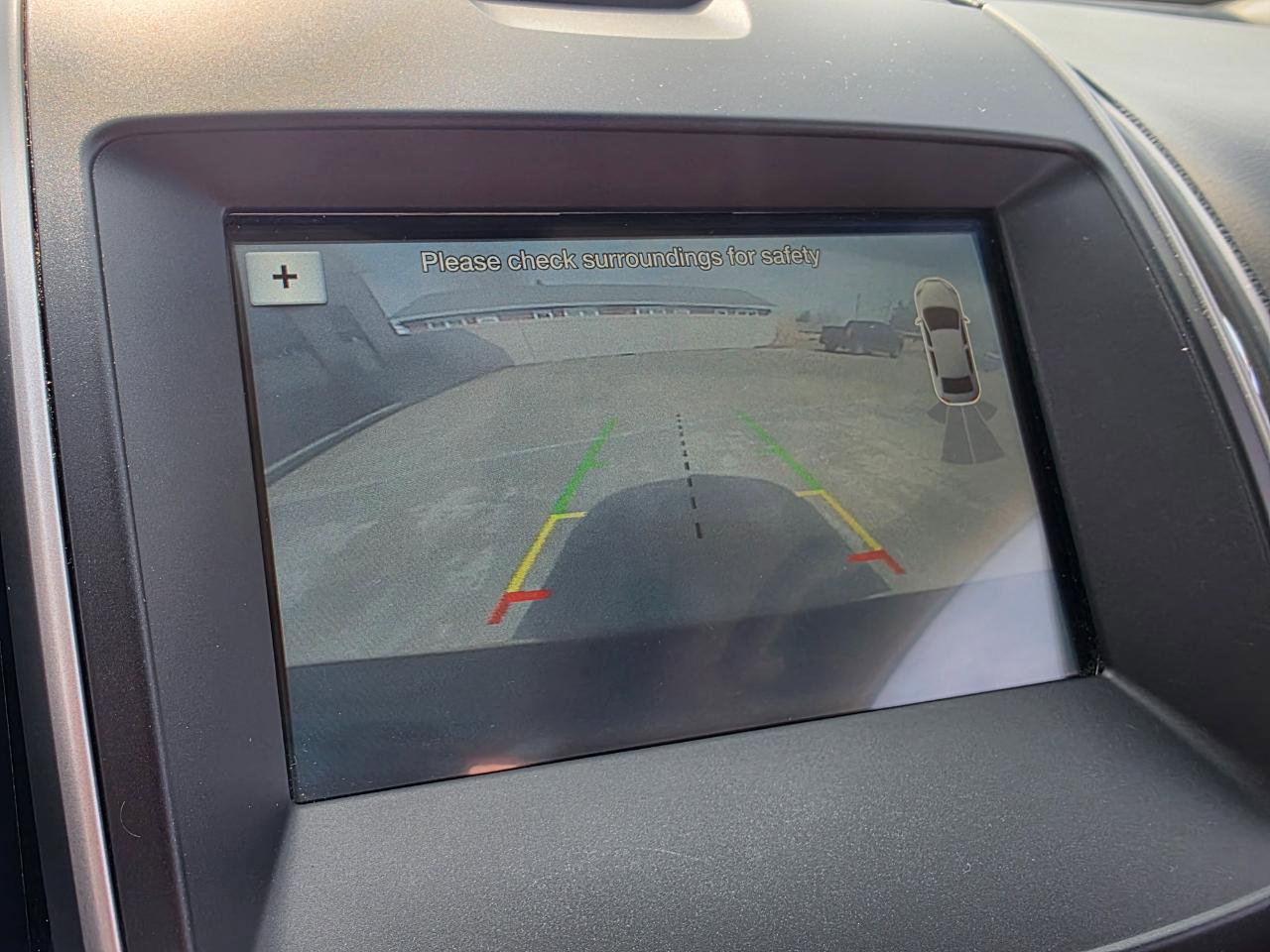 Used 2018 Ford Edge SEL w/ Equipment Group 201A image 5