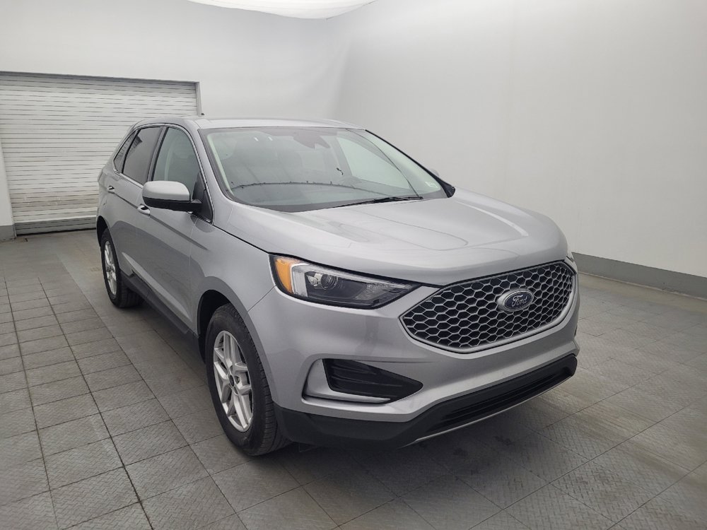 Used 2024 Ford Edge SEL image 13