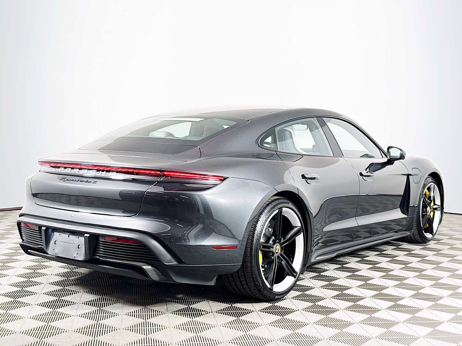 Used 2021 Porsche Taycan Turbo S AWD/4WD image 5