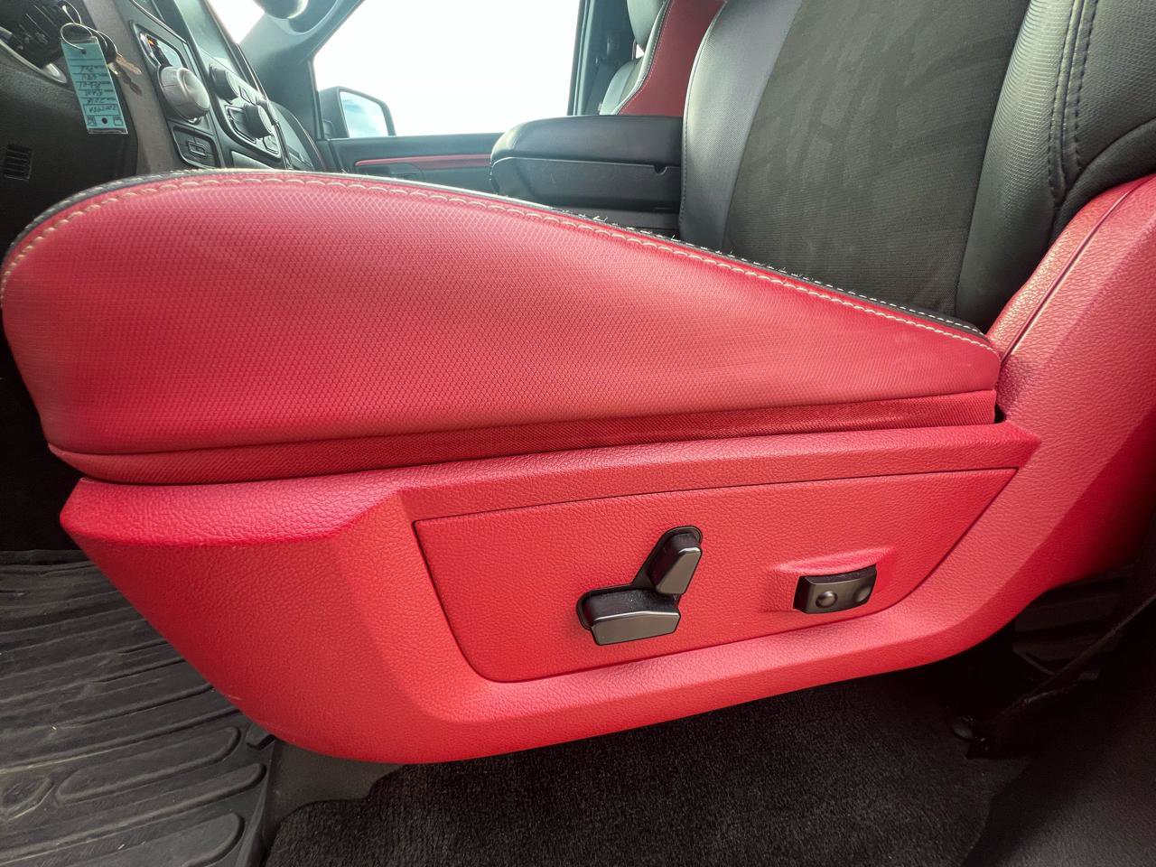 Used 2016 RAM 1500 Rebel AWD/4WD image 49