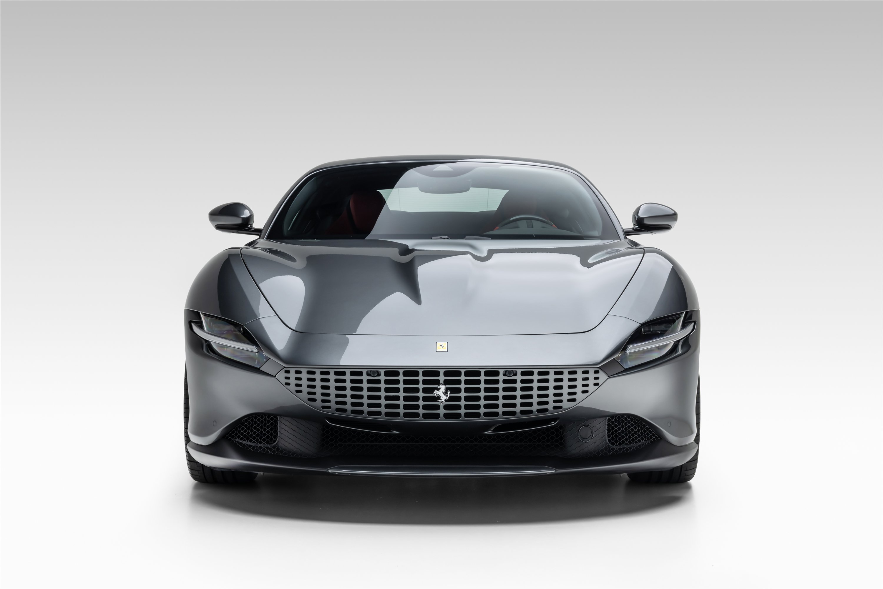 Used 2022 Ferrari Roma RWD image 6