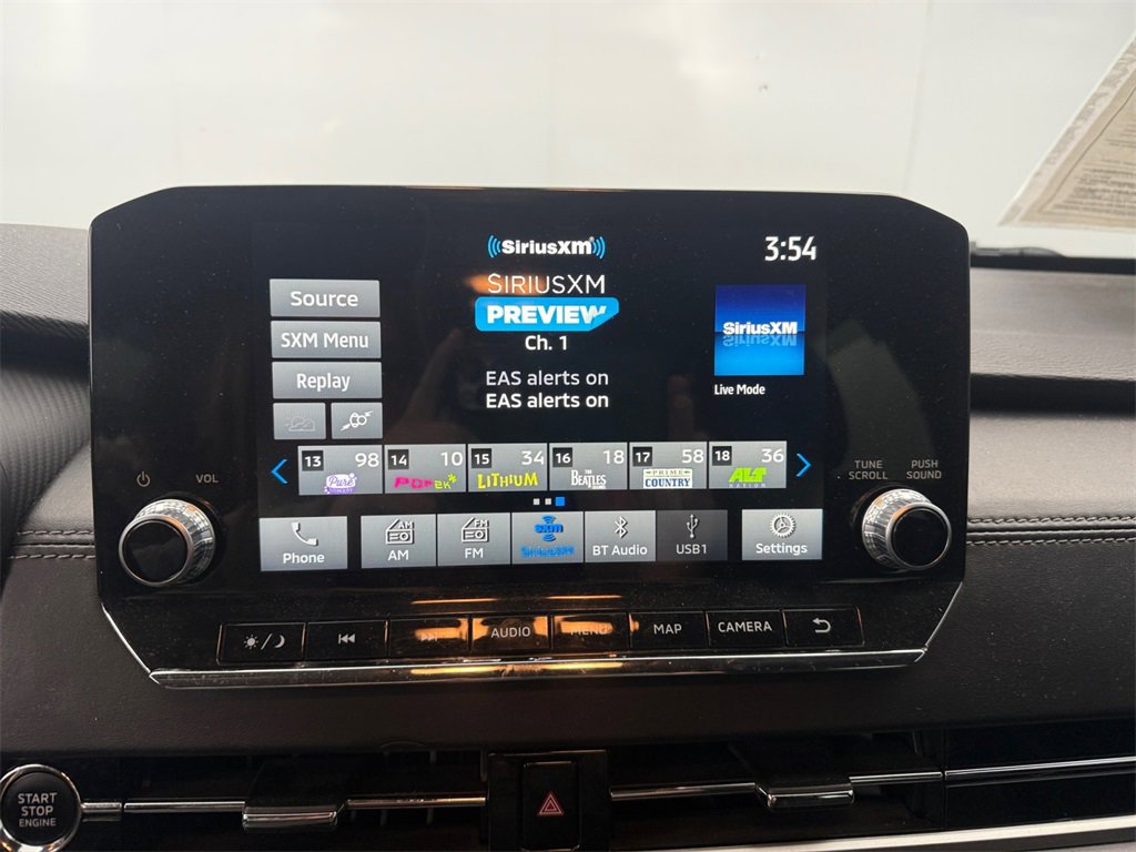 Used 2022 Mitsubishi Outlander SE image 17