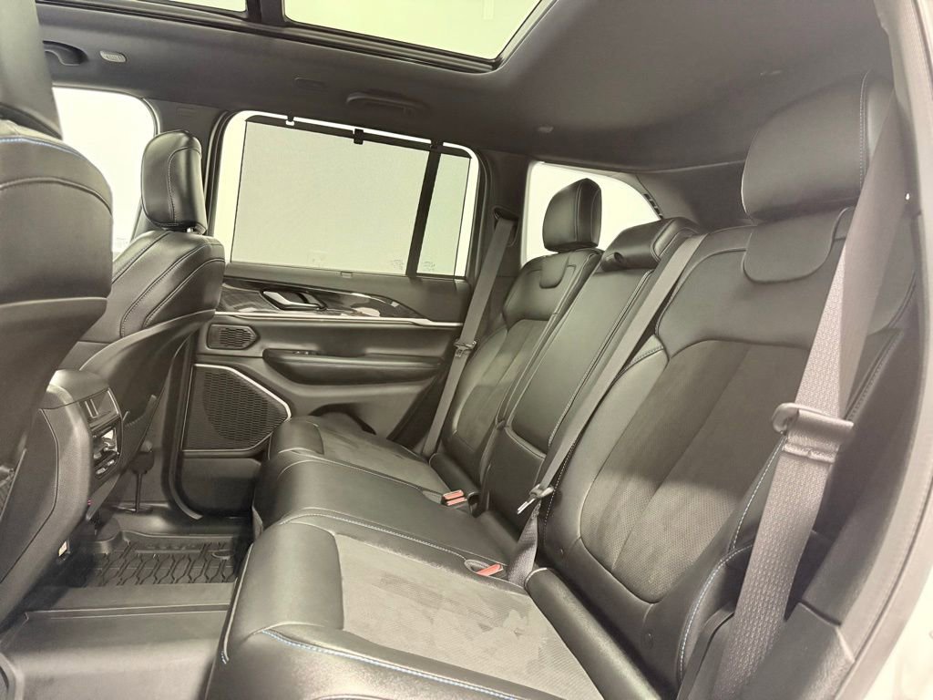 Used 2023 Jeep Grand Cherokee Trailhawk w/ Advanced Protech Group II image 25