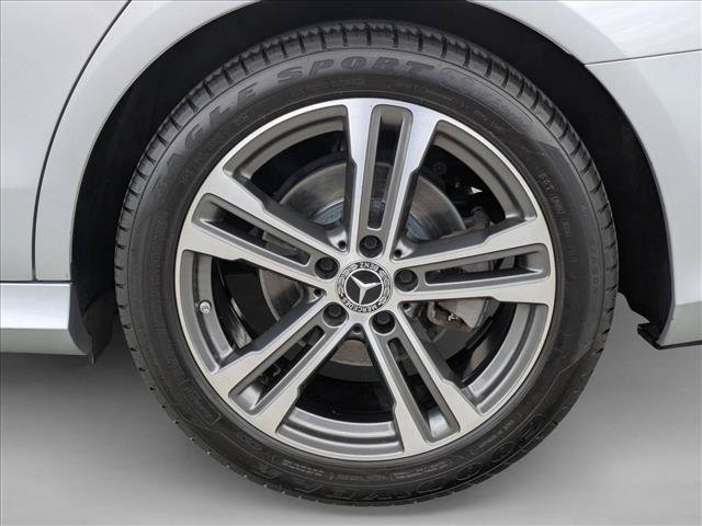 Used 2021 Mercedes-Benz E 350 Sedan image 25