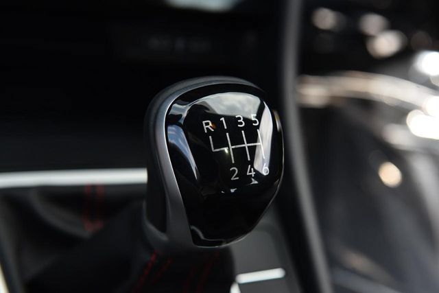 New 2026 Volkswagen Jetta GLI Autobahn FWD image 18