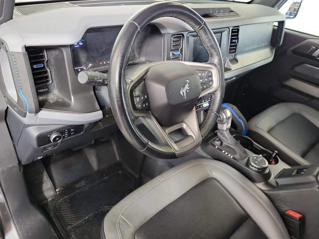 Used 2023 Ford Bronco Black Diamond image 10