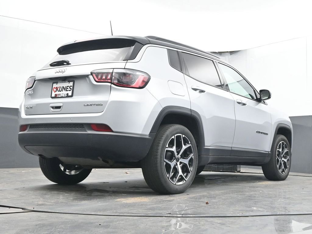 Used 2025 Jeep Compass Limited AWD/4WD image 51