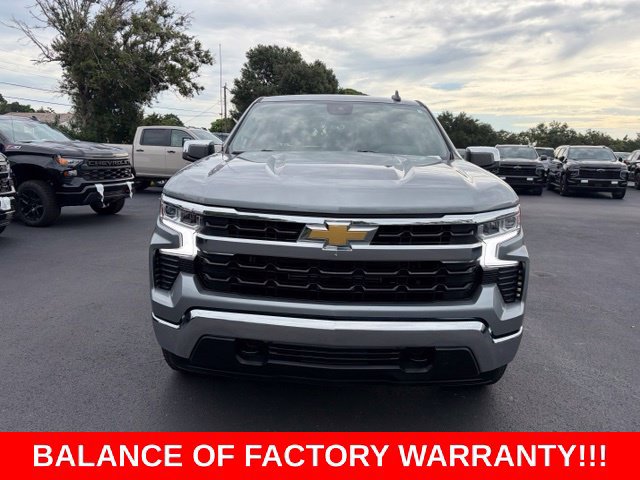 Used 2024 Chevrolet Silverado 1500 LT AWD/4WD image 2