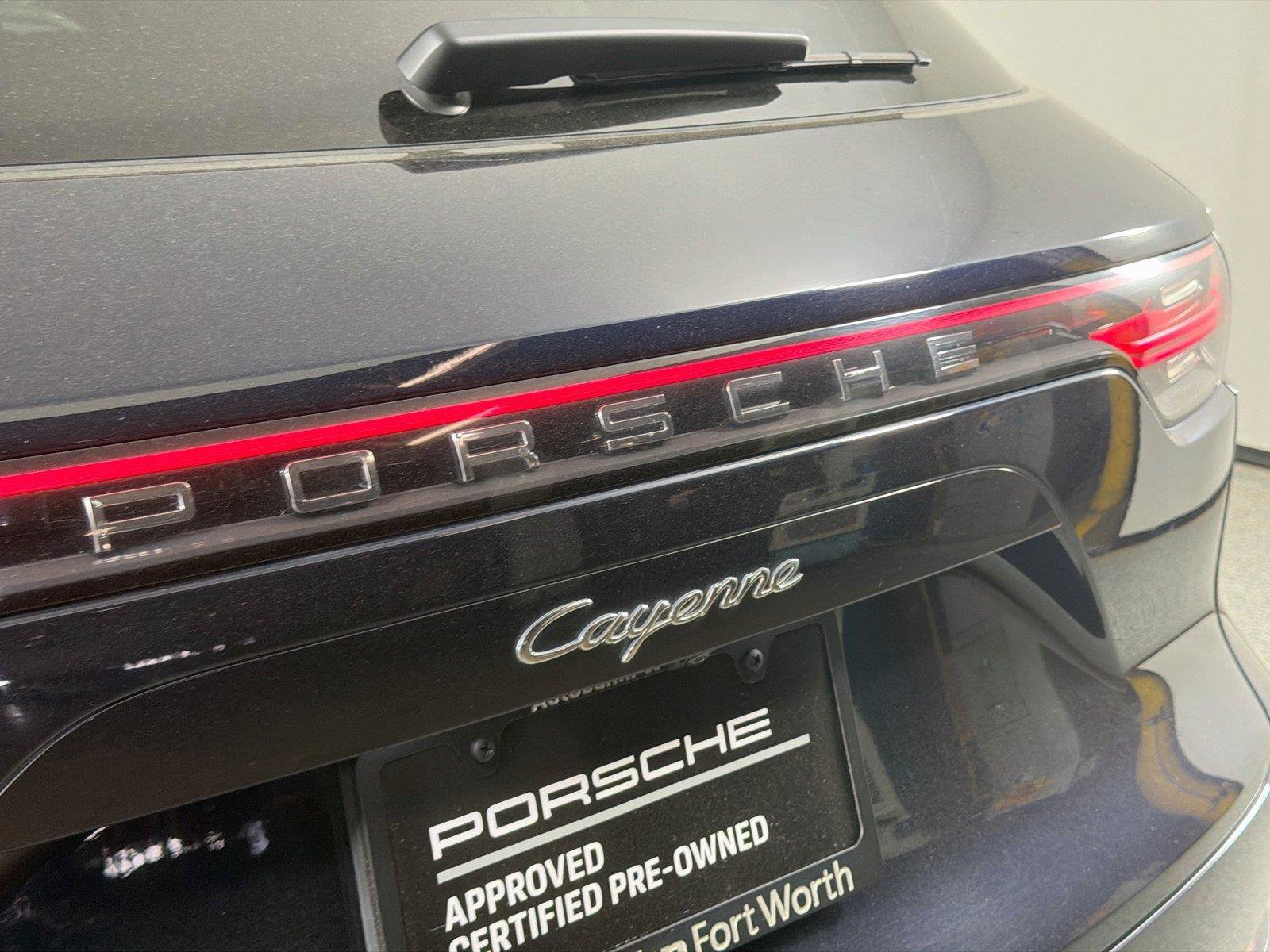 Certified 2020 Porsche Cayenne AWD/4WD image 17