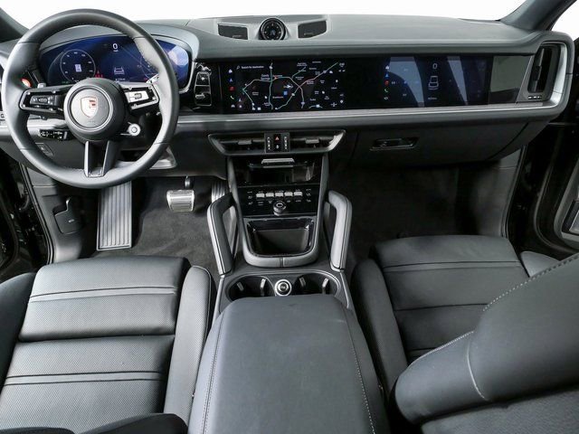 New 2026 Porsche Cayenne S image 19