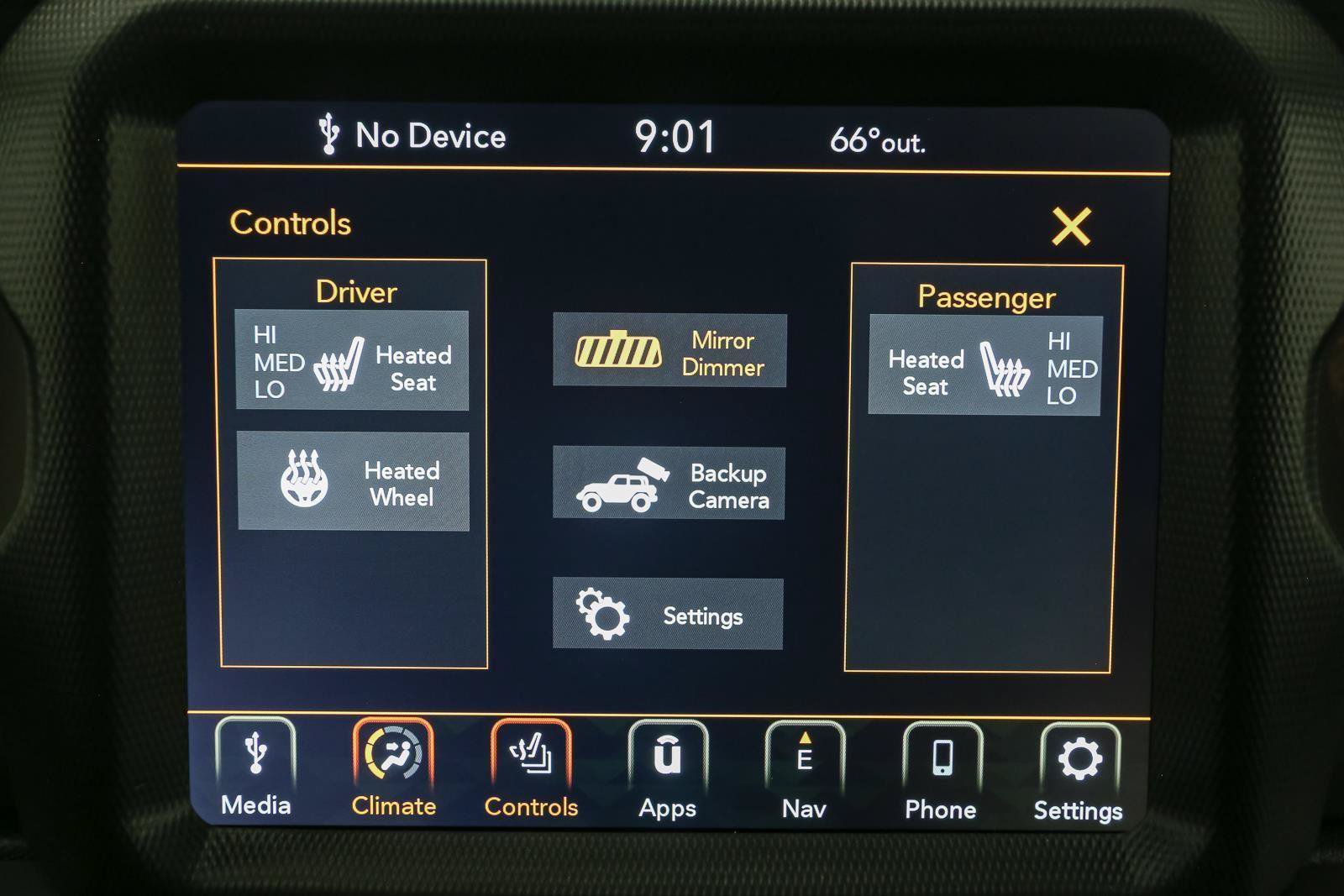 Used 2022 Jeep Wrangler Unlimited Sahara w/ LED Lighting Group AWD/4WD image 27