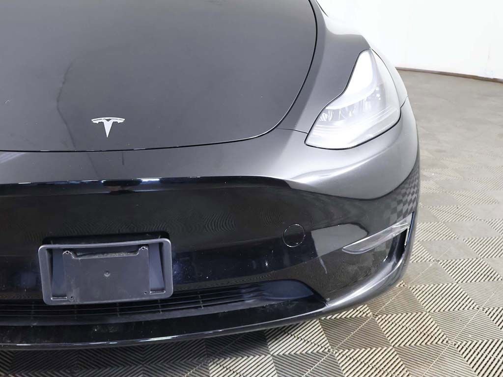 Used 2023 Tesla Model Y Performance AWD/4WD image 16