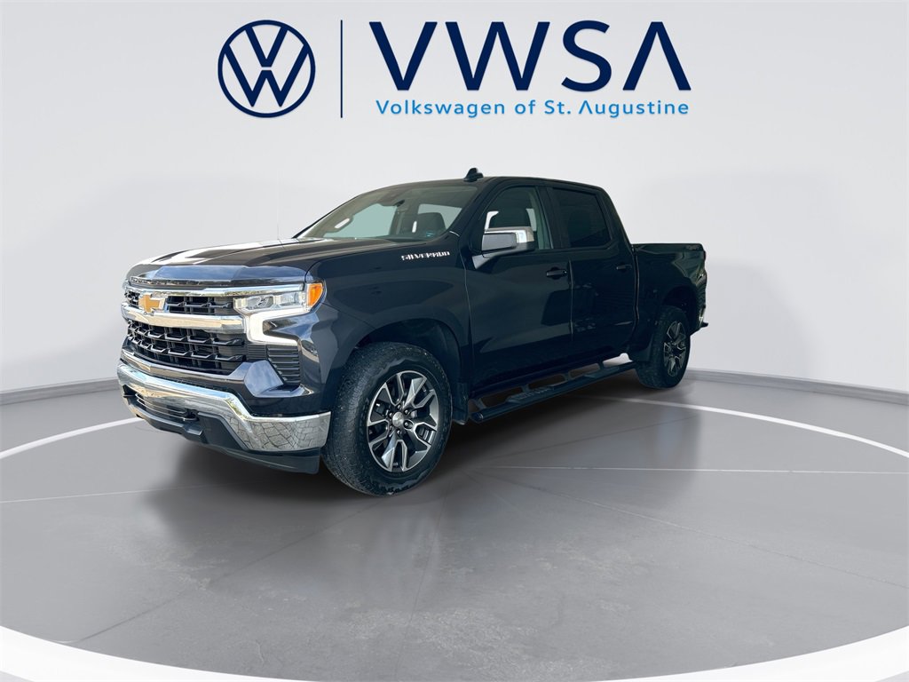 Used 2023 Chevrolet Silverado 1500 LT image 3