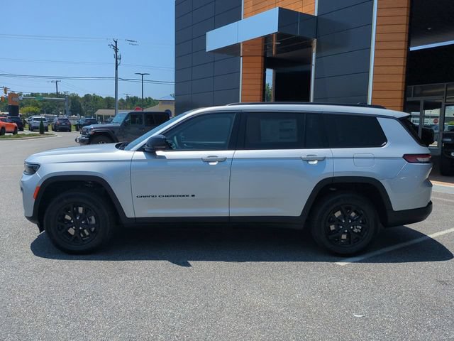 New 2026 Jeep Grand Cherokee L 4WD image 7