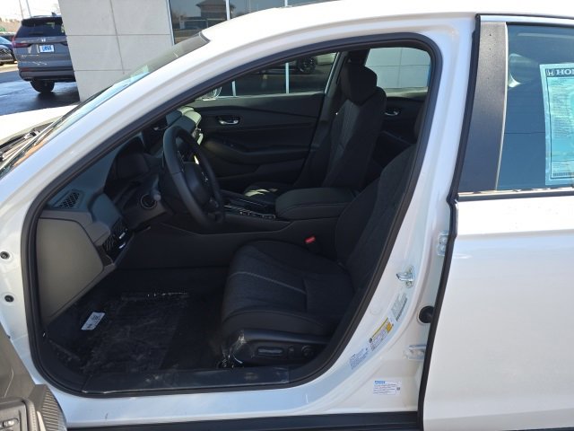 Certified 2025 Honda Accord Sport image 10