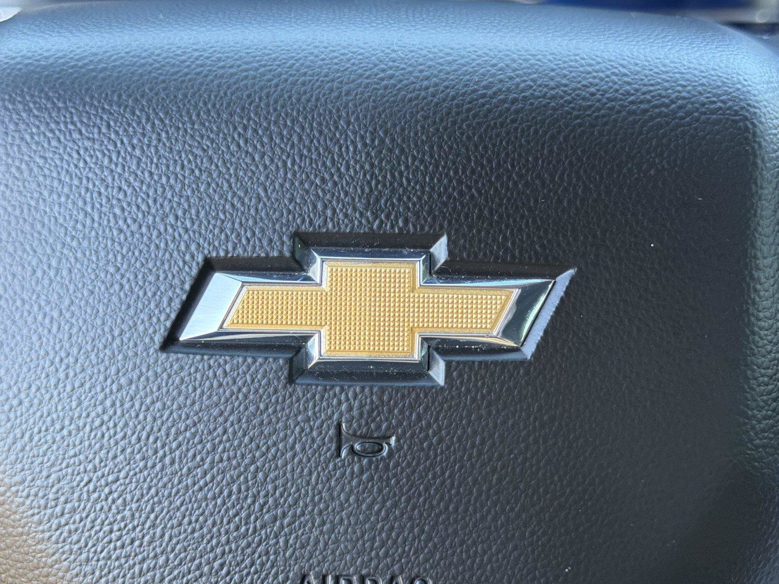Used 2025 Chevrolet Silverado 1500 LT AWD/4WD image 23
