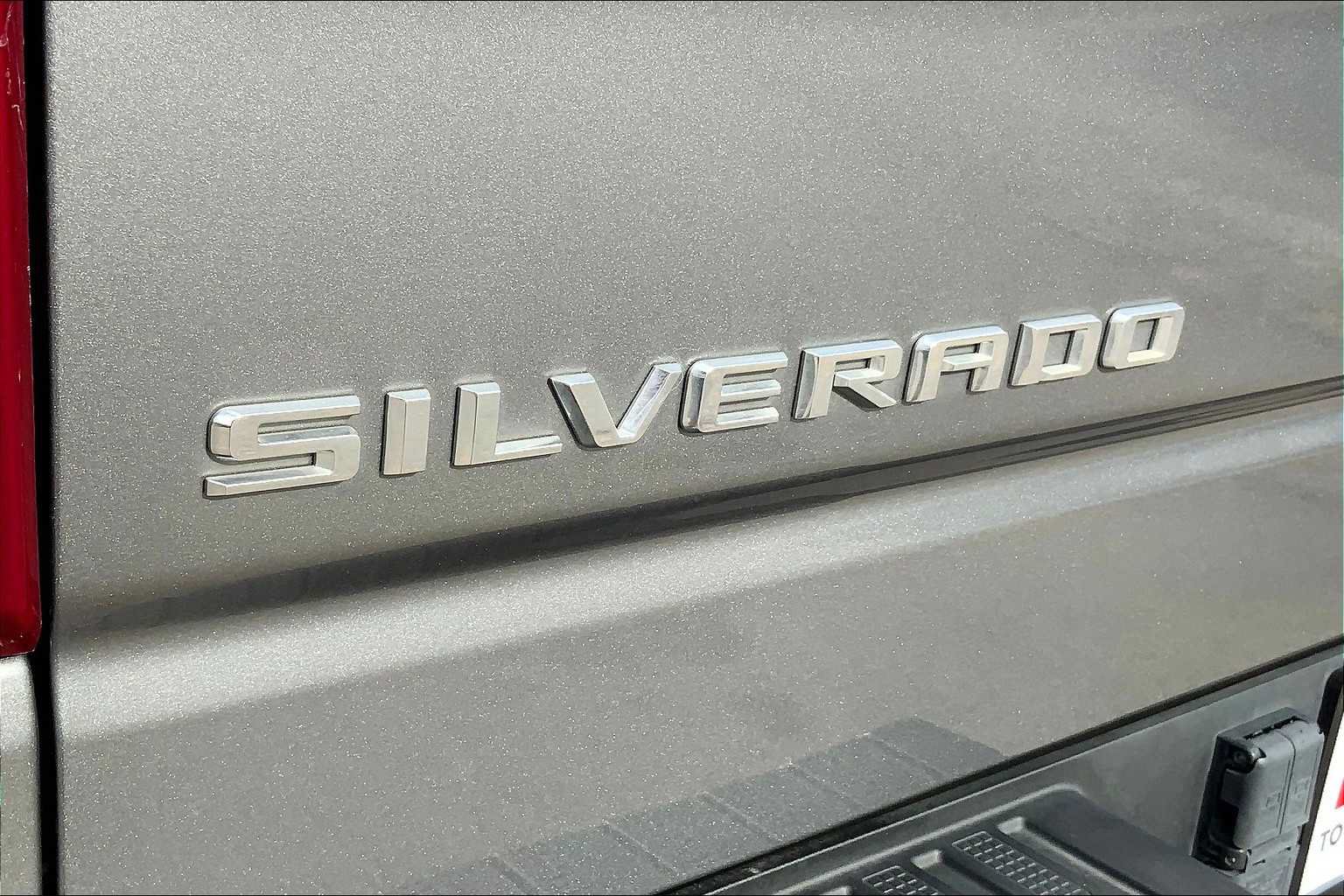 Used 2021 Chevrolet Silverado 1500 LTZ w/ LTZ Premium Texas Edition AWD/4WD image 30