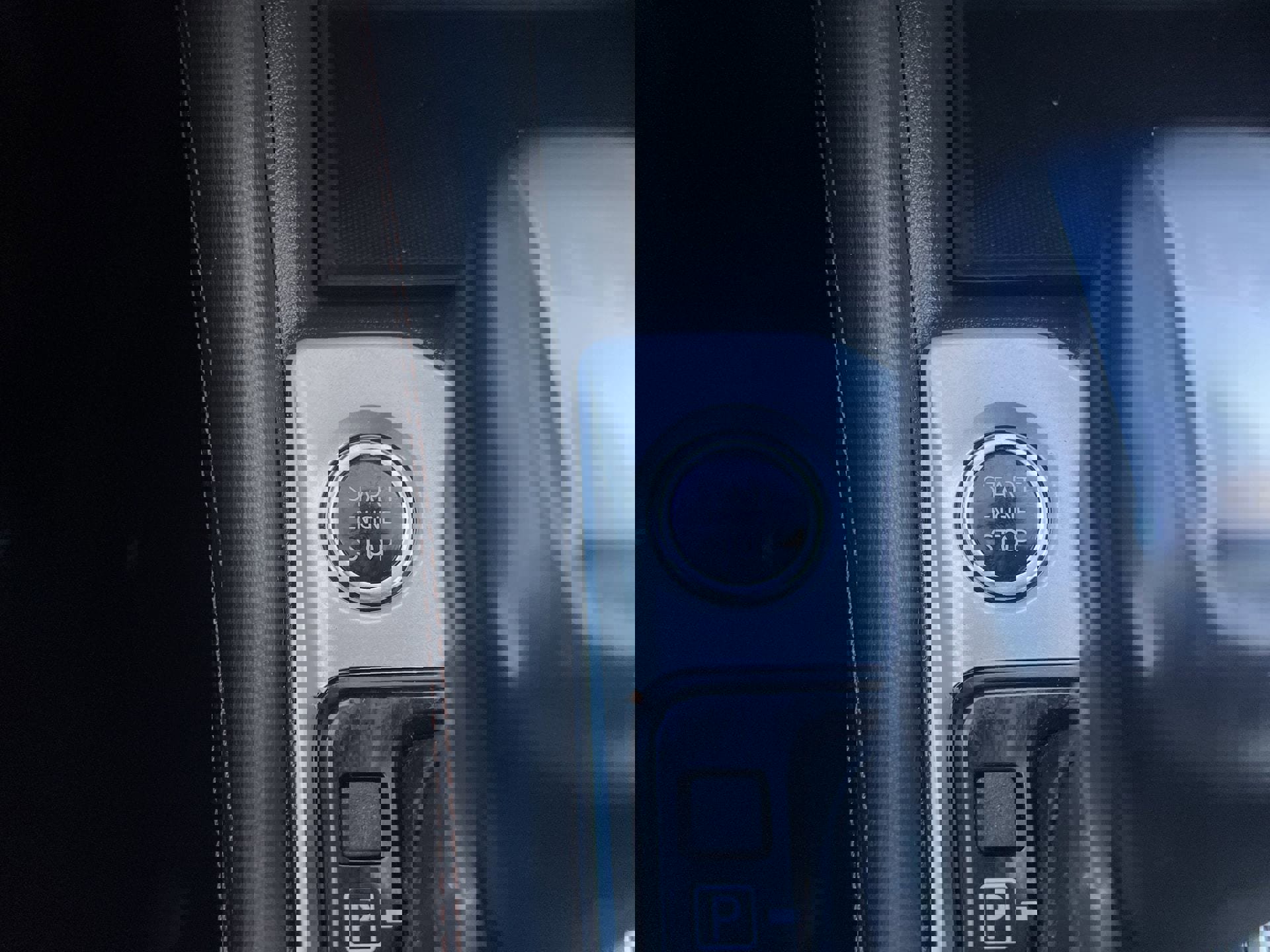 Used 2021 Nissan Altima 2.5 SR w/ SR Premium Package image 6