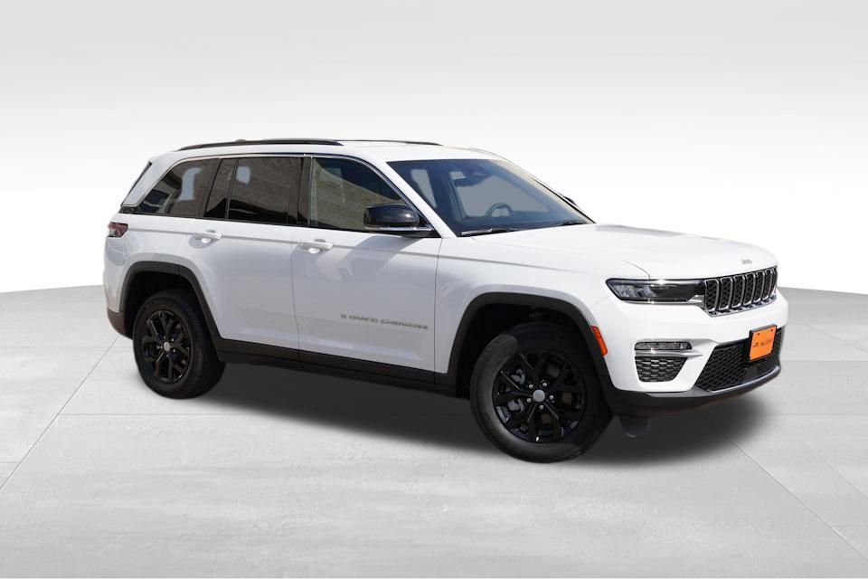 Certified 2025 Jeep Grand Cherokee Limited image 2