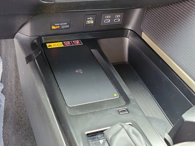 Used 2026 Toyota Camry SE w/ Multimedia Upgrade Package FWD image 30