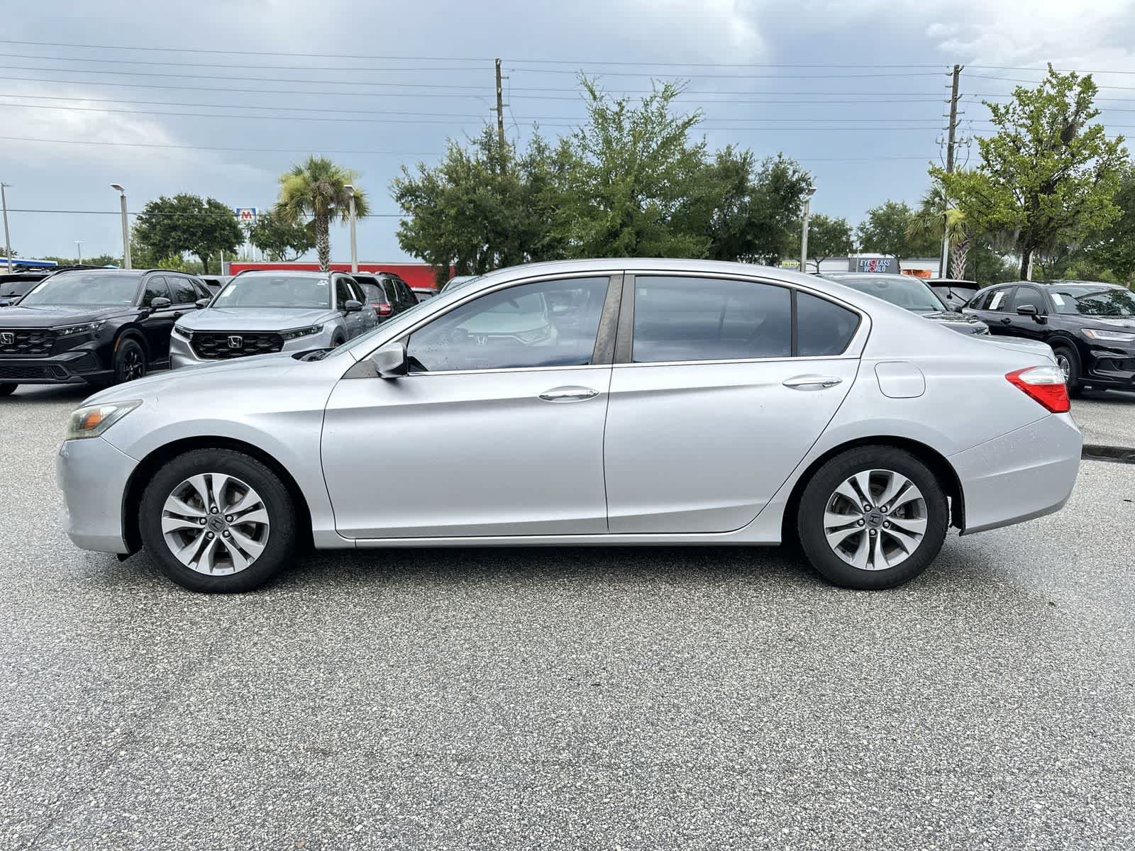 Used 2013 Honda Accord LX image 3