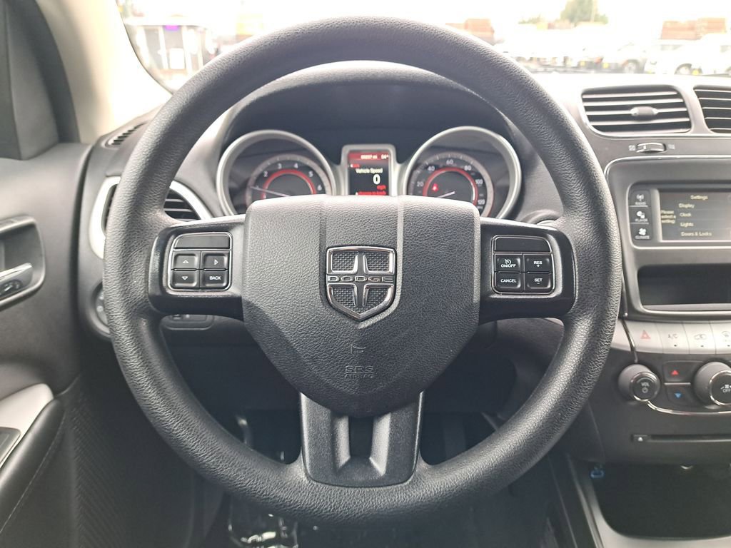 Used 2019 Dodge Journey SE image 19